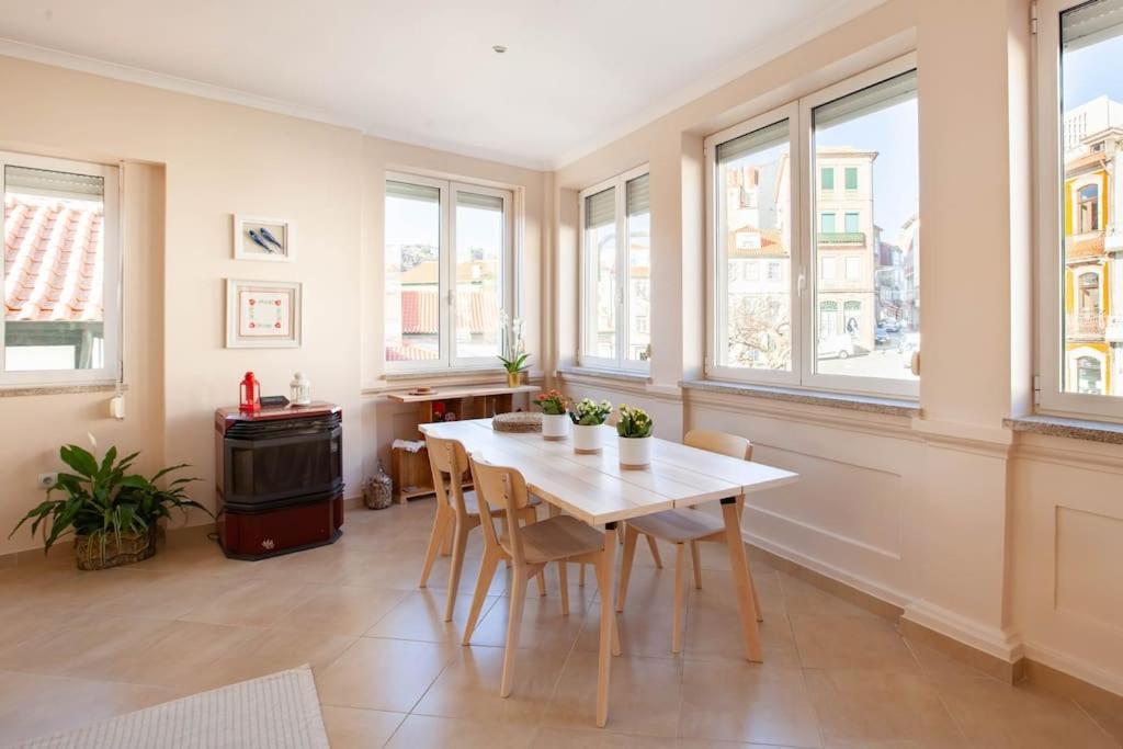 Апартаменты Charming 120M² In Historic Center Ламегу Экстерьер фото